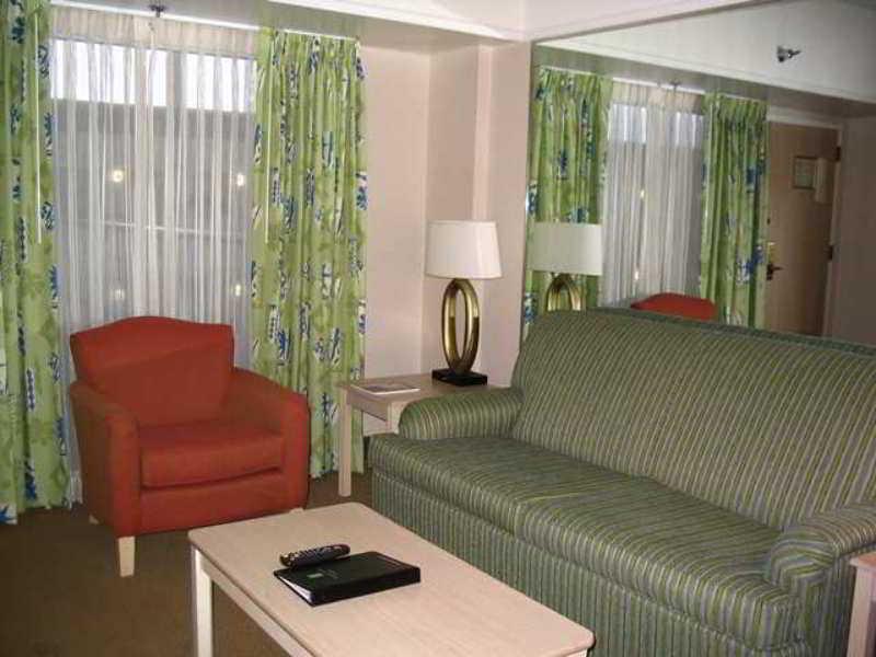 Embassy Suites Brunswick Pokój zdjęcie