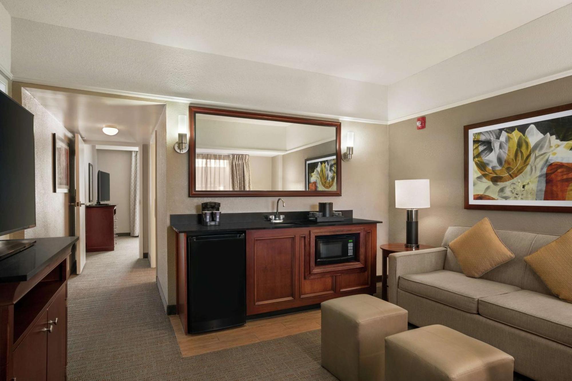 Embassy Suites Brunswick Zewnętrze zdjęcie