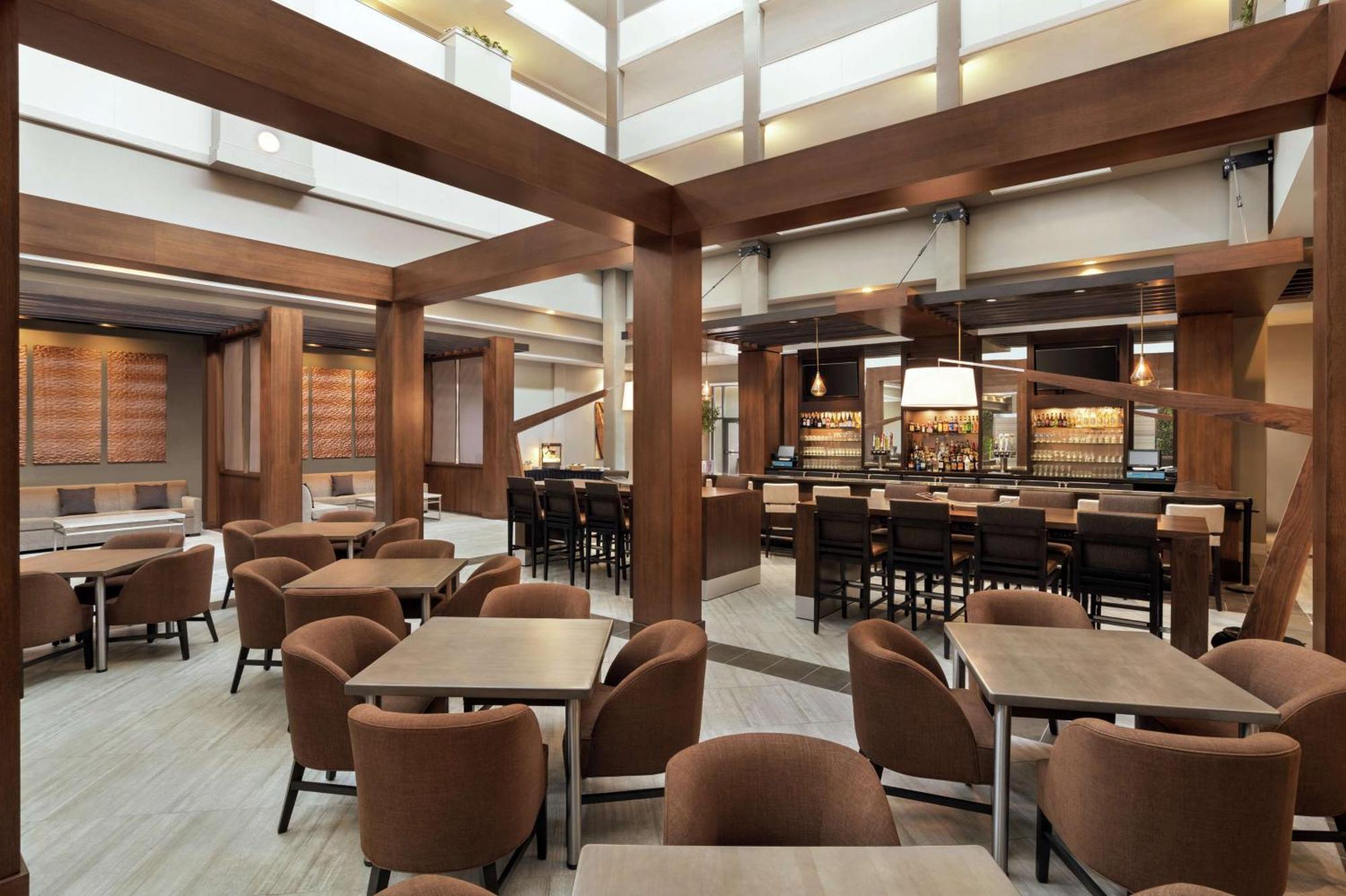 Embassy Suites Brunswick Zewnętrze zdjęcie
