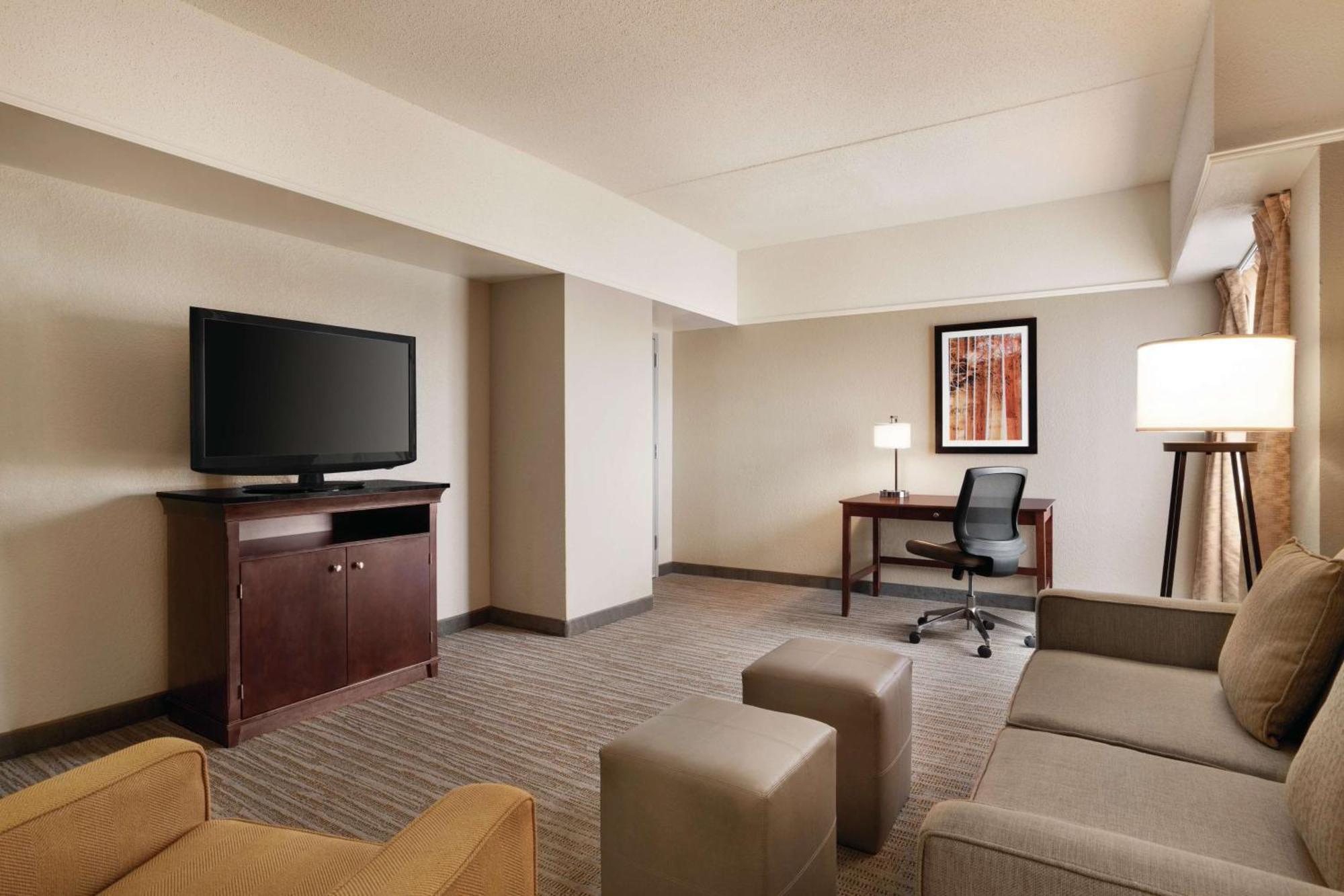Embassy Suites Brunswick Zewnętrze zdjęcie