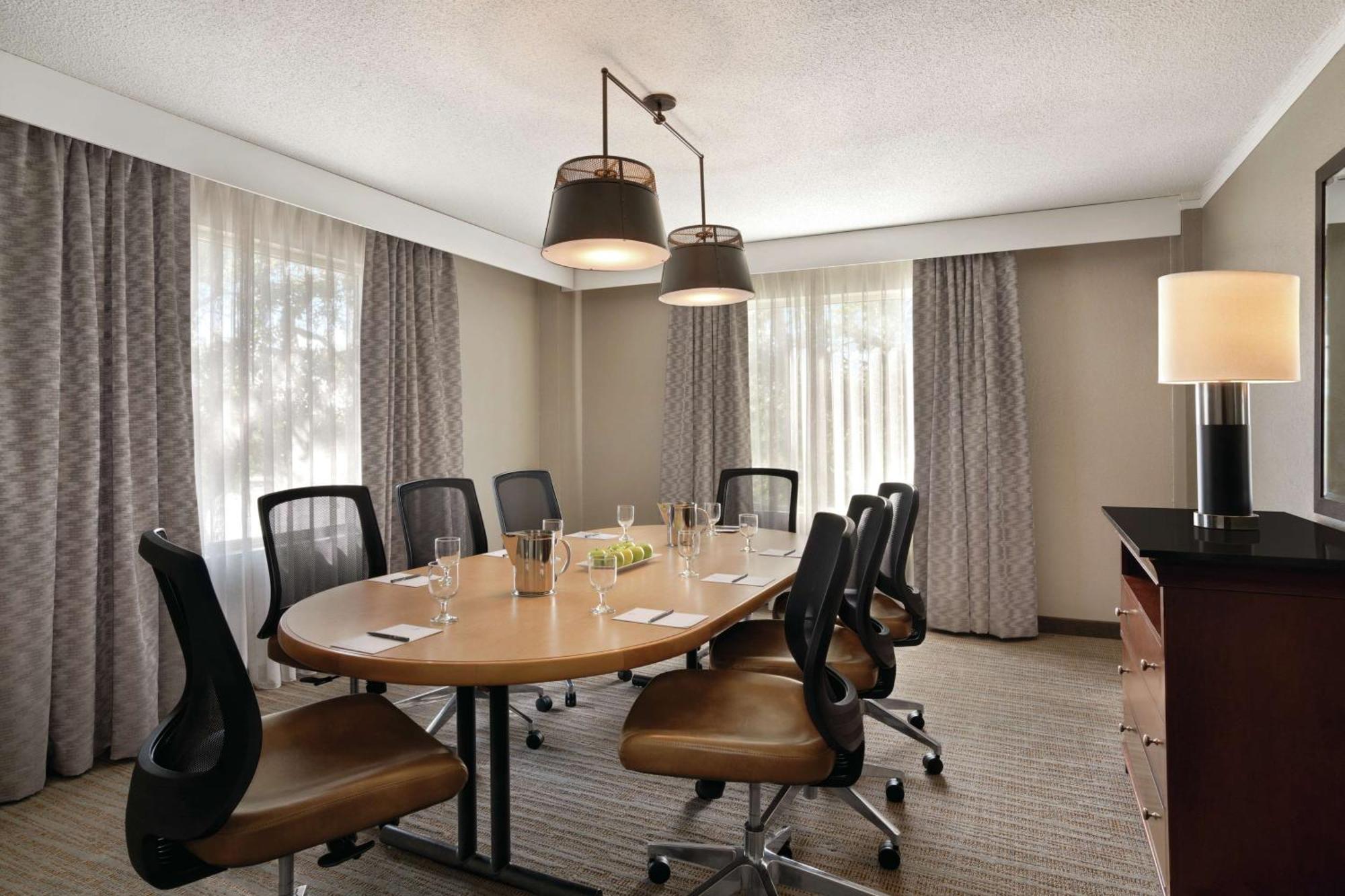 Embassy Suites Brunswick Zewnętrze zdjęcie